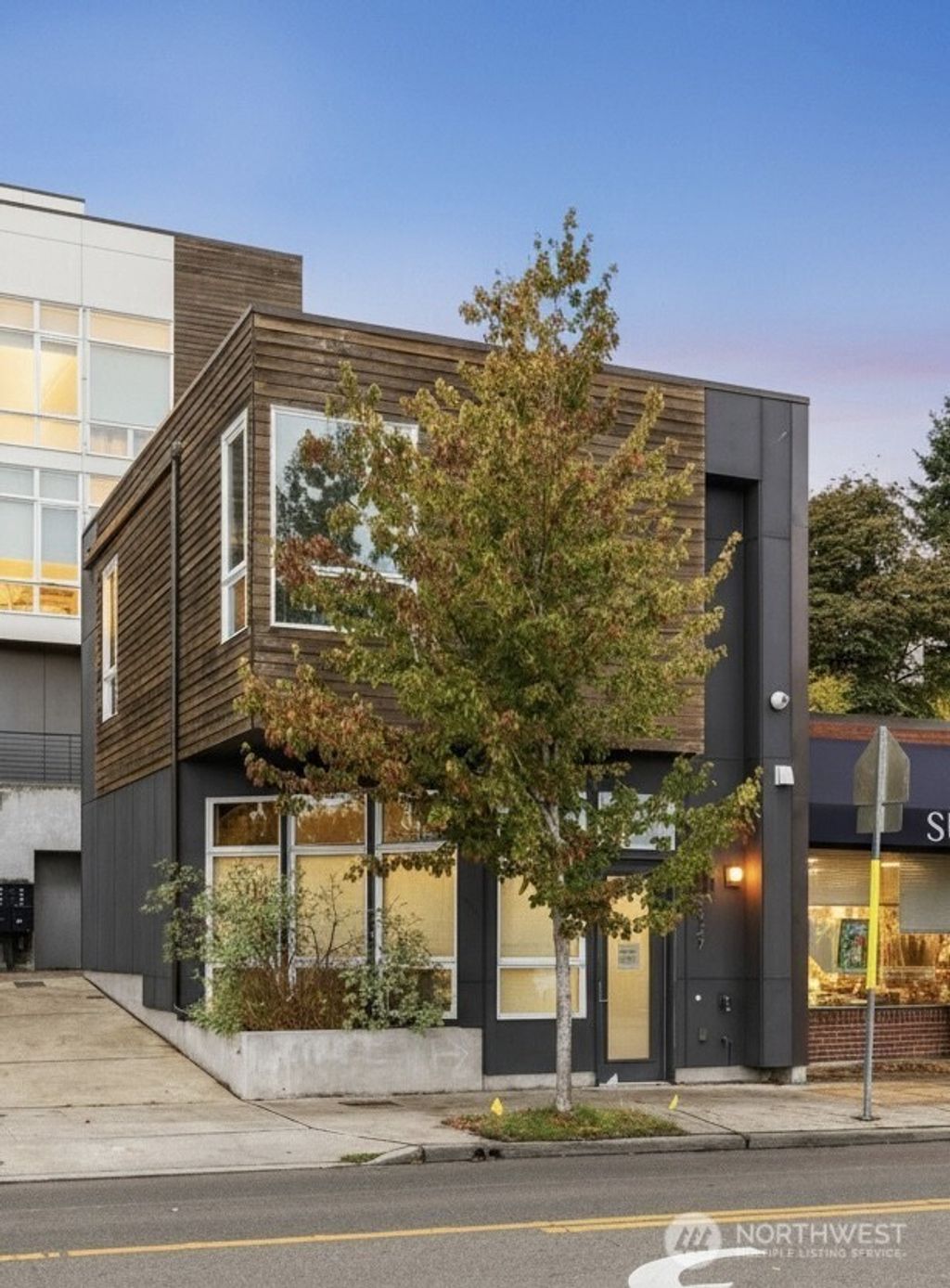 Photo of 7327 35th Avenue NE, Seattle, WA 98115 (MLS # 2439040)