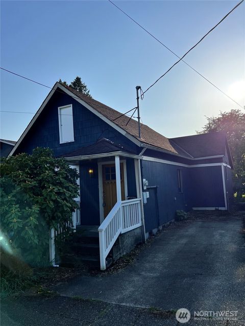 6547 26th Avenue NW Seattle WA 98117