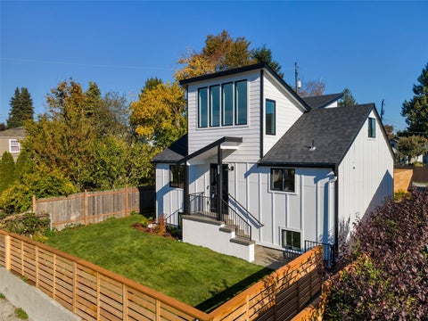 Photo of 5402 20th Avenue S, Seattle, WA 98108 (MLS # 2597452)