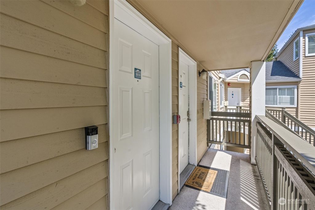 Photo of 5300 Harbour Pointe Boulevard #301D, Mukilteo, WA 98275 (MLS # 2067595)