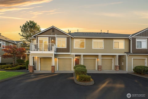 Photo of 535 241st Lane SE, Sammamish, WA 98074 (MLS # 2579528)