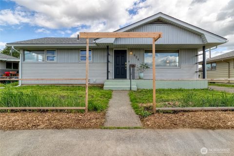 Photo of 624 Ash Street, Walla Walla, WA 99362 (MLS # 2509902)