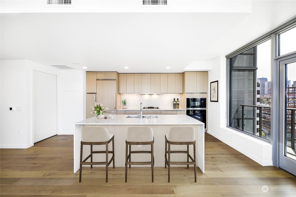 Photo of 1808 Minor Avenue #1905, Seattle, WA 98101 (MLS # 2216987)