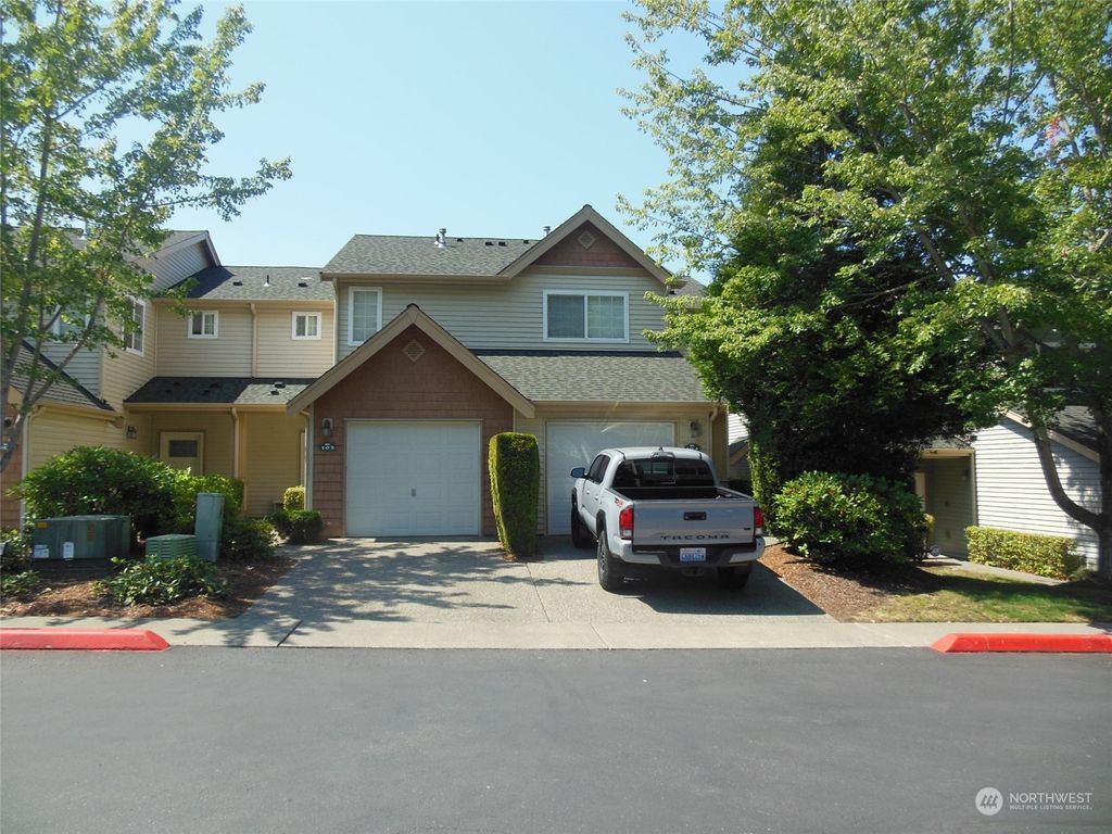 Photo of 4761 Whitworth Place S #K103, Renton, WA 98055 (MLS # 2277691)