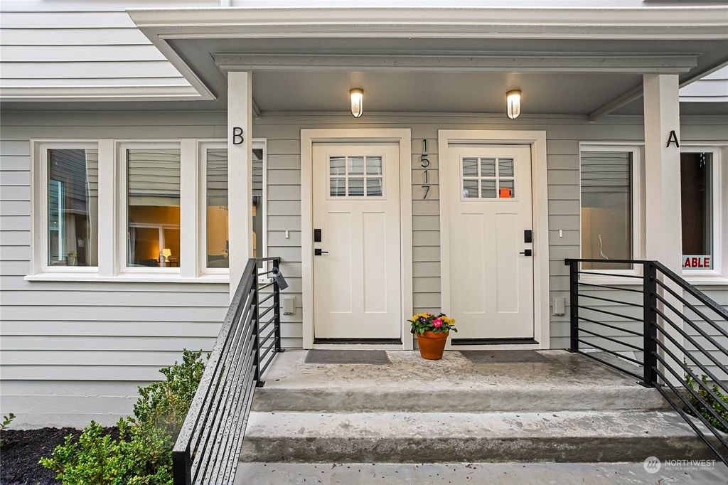 Photo of 1517 A 44th Avenue SW, Seattle, WA 98116 (MLS # 2235546)