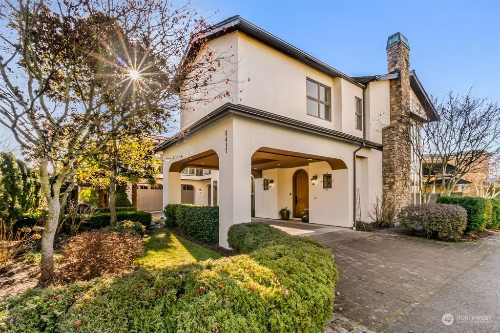 Photo of 6417 108th Avenue NE, Kirkland, WA 98033 (MLS # 2324829)