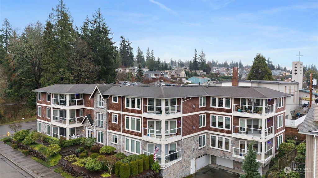 Photo of 658 Glen Street #102, Edmonds, WA 98020 (MLS # 2193235)