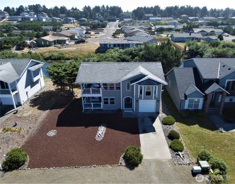 Photo of 32404 G Street, Ocean Park, WA 98640 (MLS # 2391553)