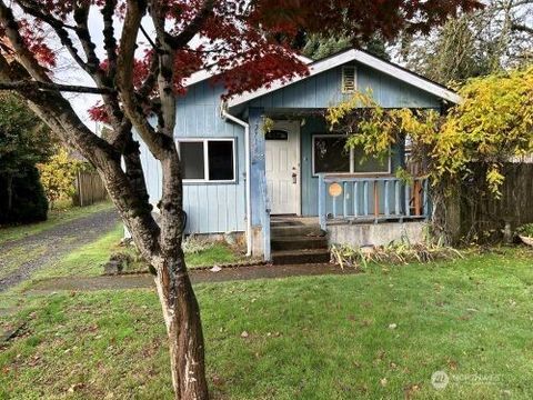 Photo of 2714 Q St St, Vancouver, WA 98663 (MLS # 2452203)