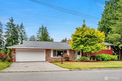 Photo of 6045 129th Avenue SE, Bellevue, WA 98006 (MLS # 2533664)