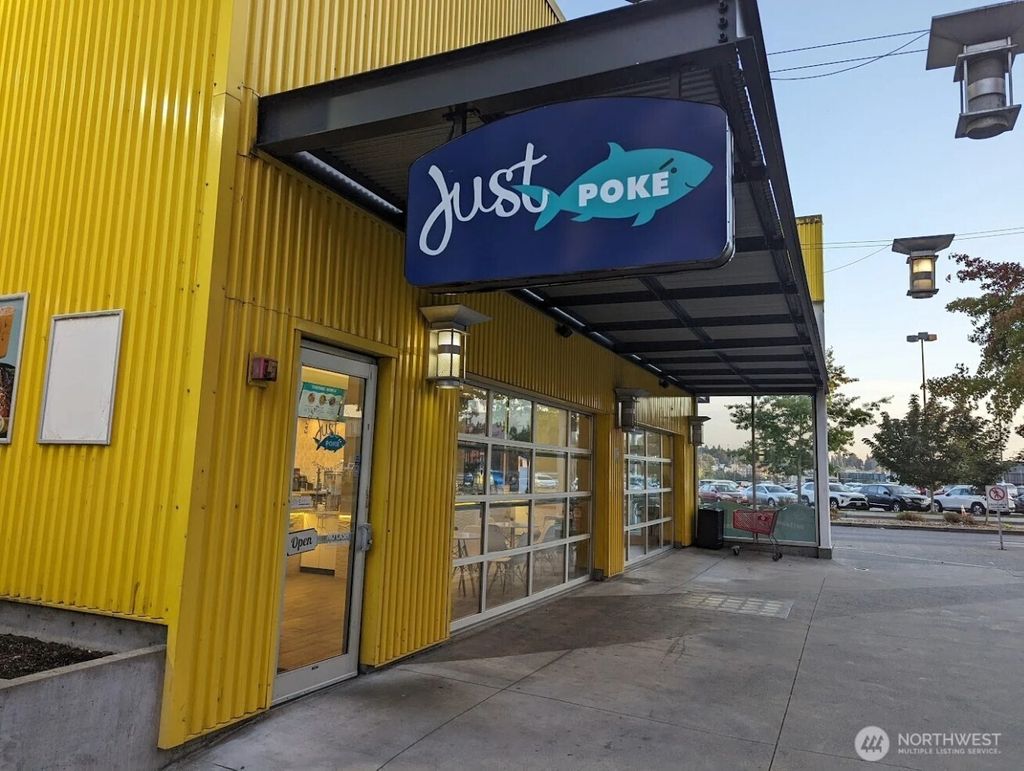 Photo of 334 NE Northgate Way, Seattle, WA 98125 (MLS # 2466651)