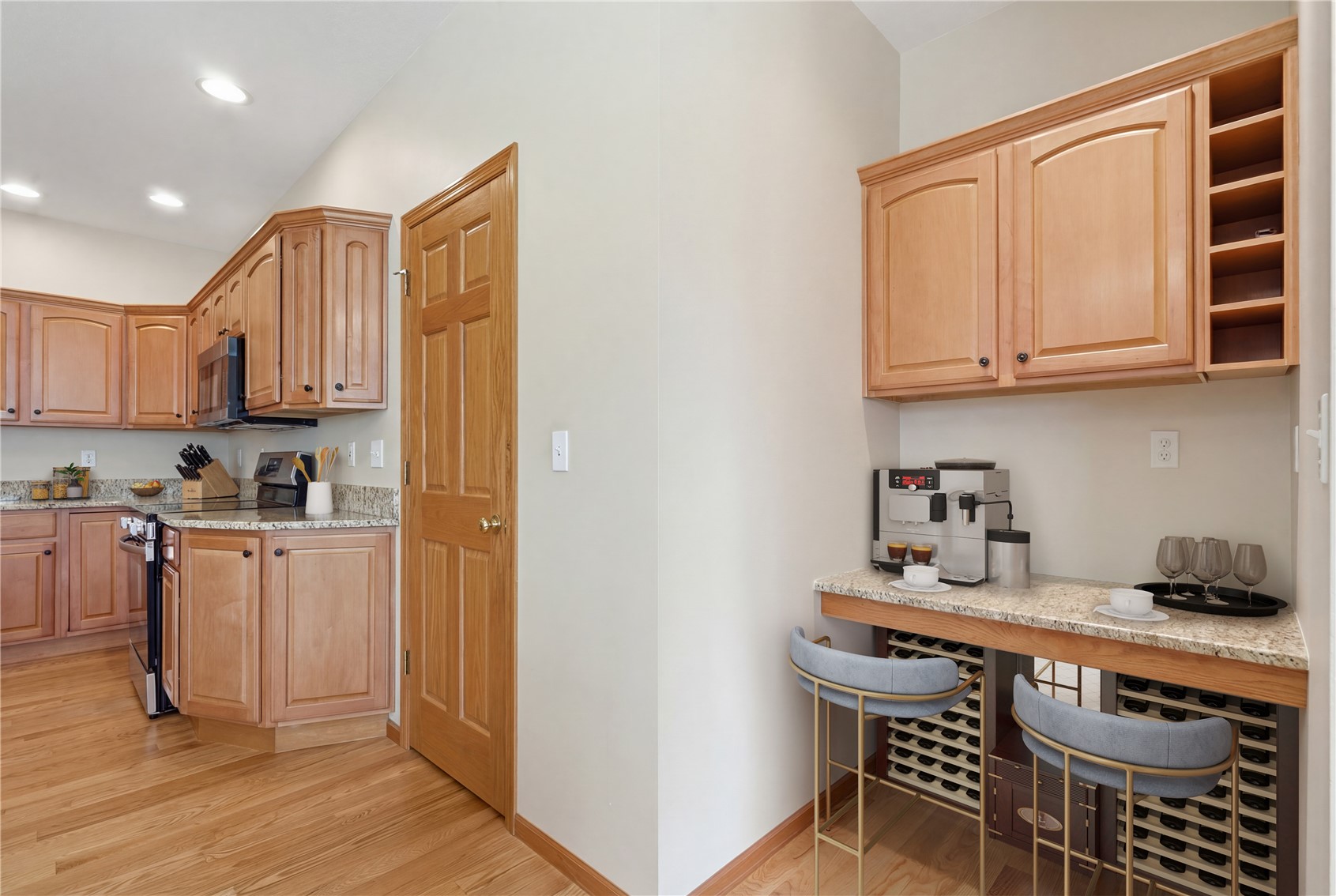 225 17th Avenue Court