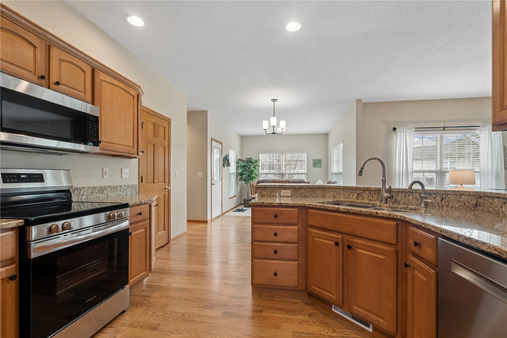 225 17th Avenue Court