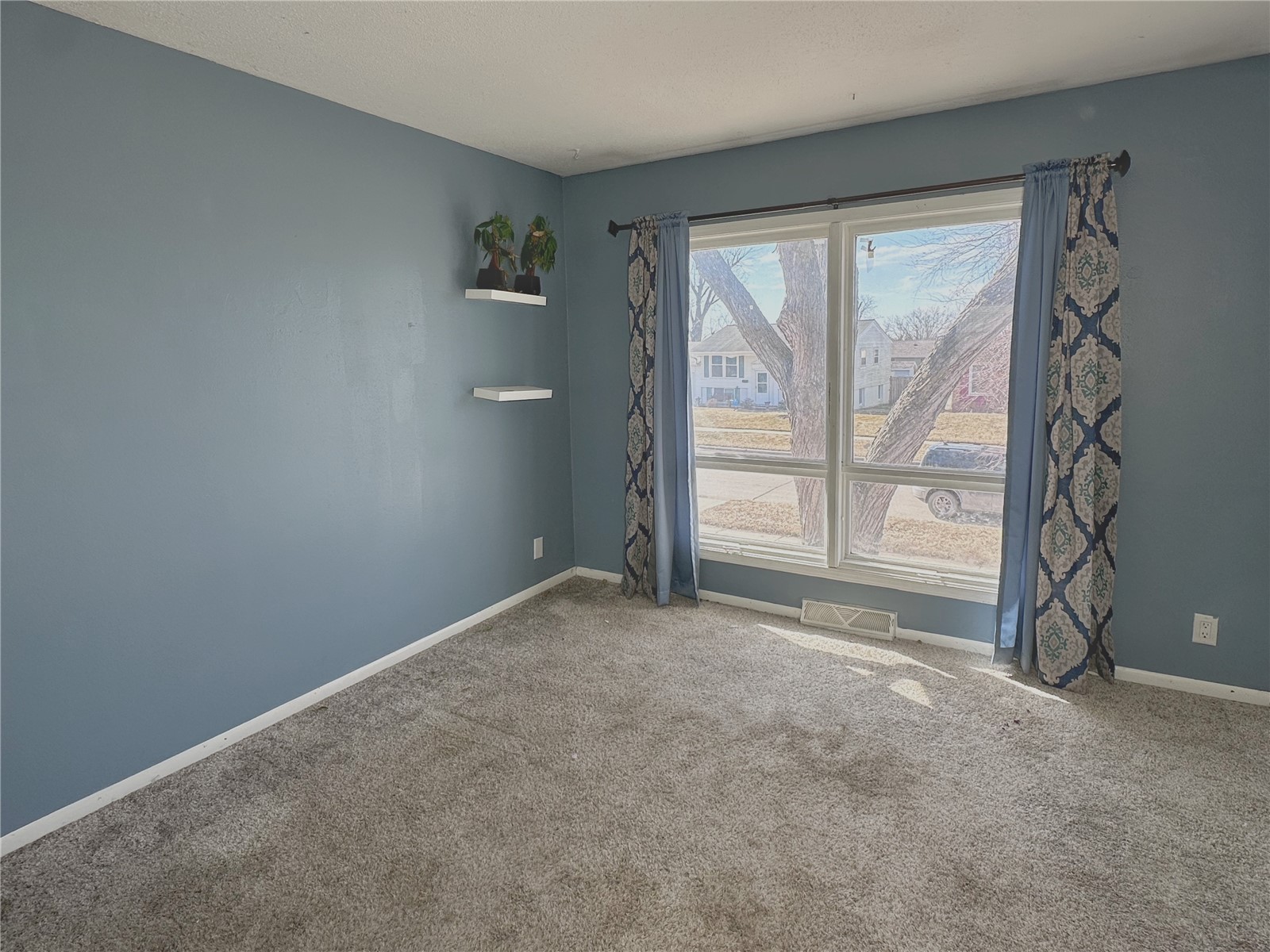 145 Belvedere Drive NW