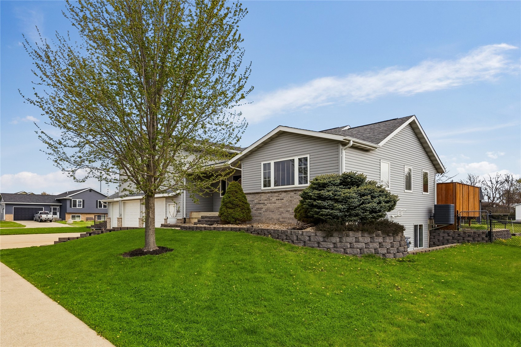 103 Longworth Avenue