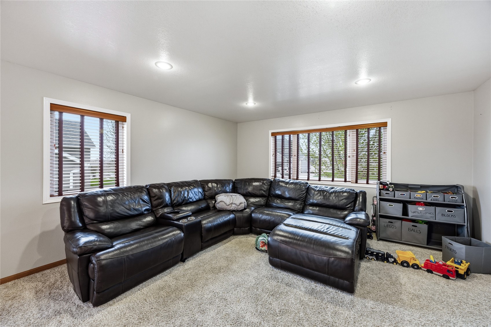 103 Longworth Avenue