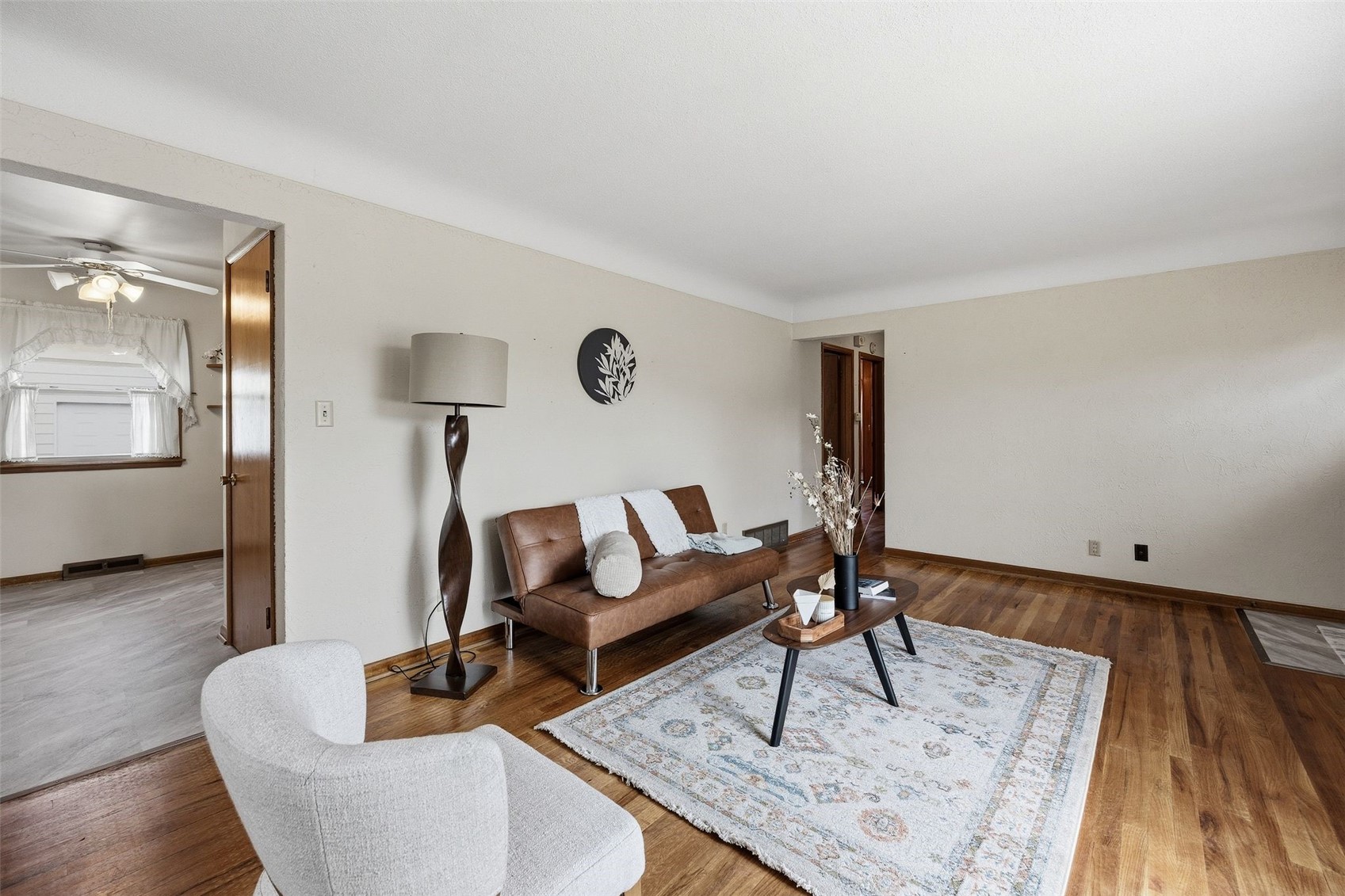 3422 Dennis Drive NW