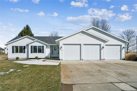 110 B Street NE Walford IA 52351