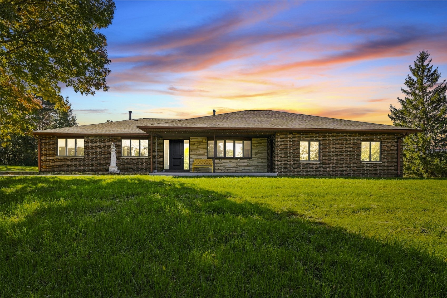 2916 Rustic Ridge Road NE