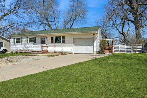 1340 Starry Drive Marion IA 52302
