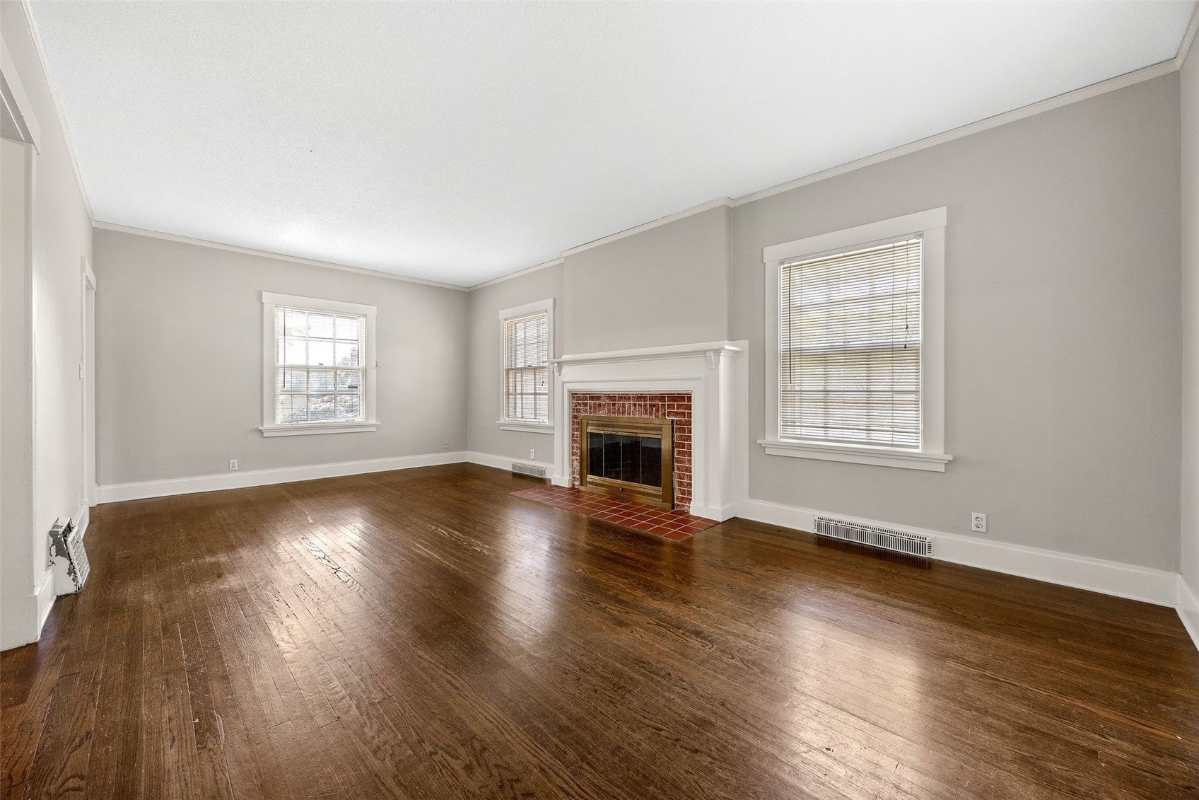 1955 Blake Boulevard SE