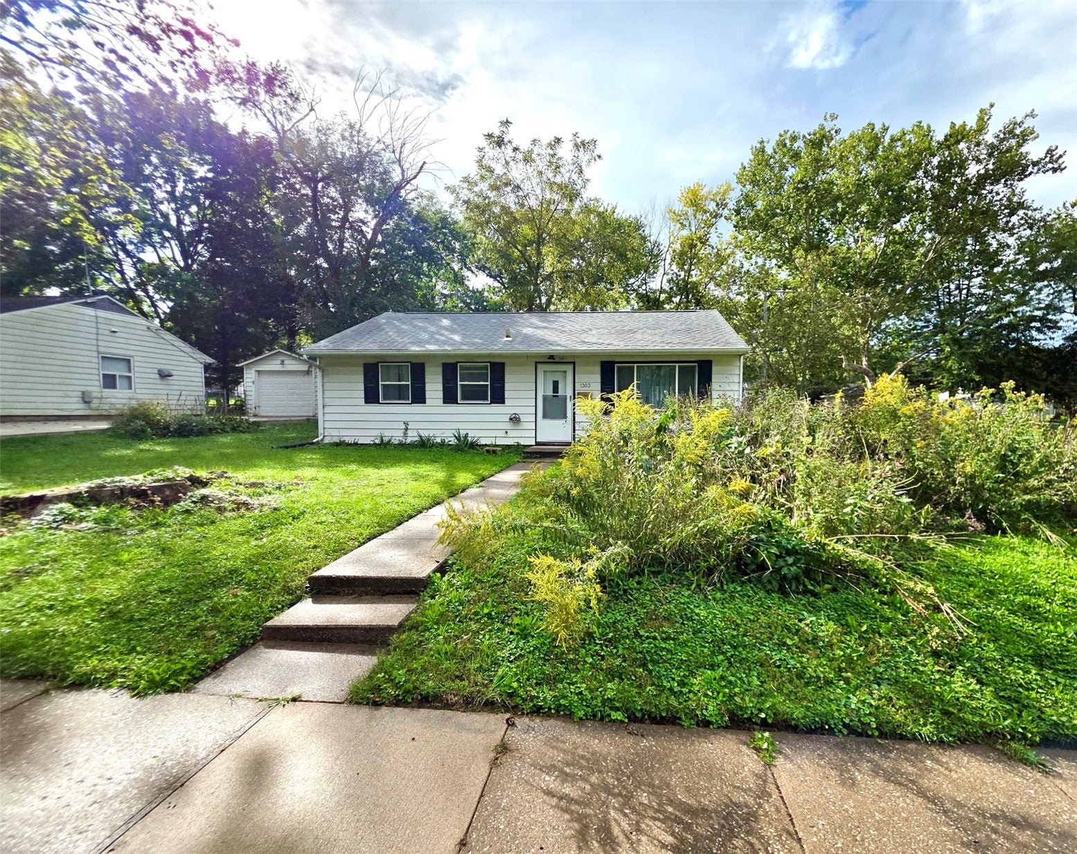 1303 Ash Street