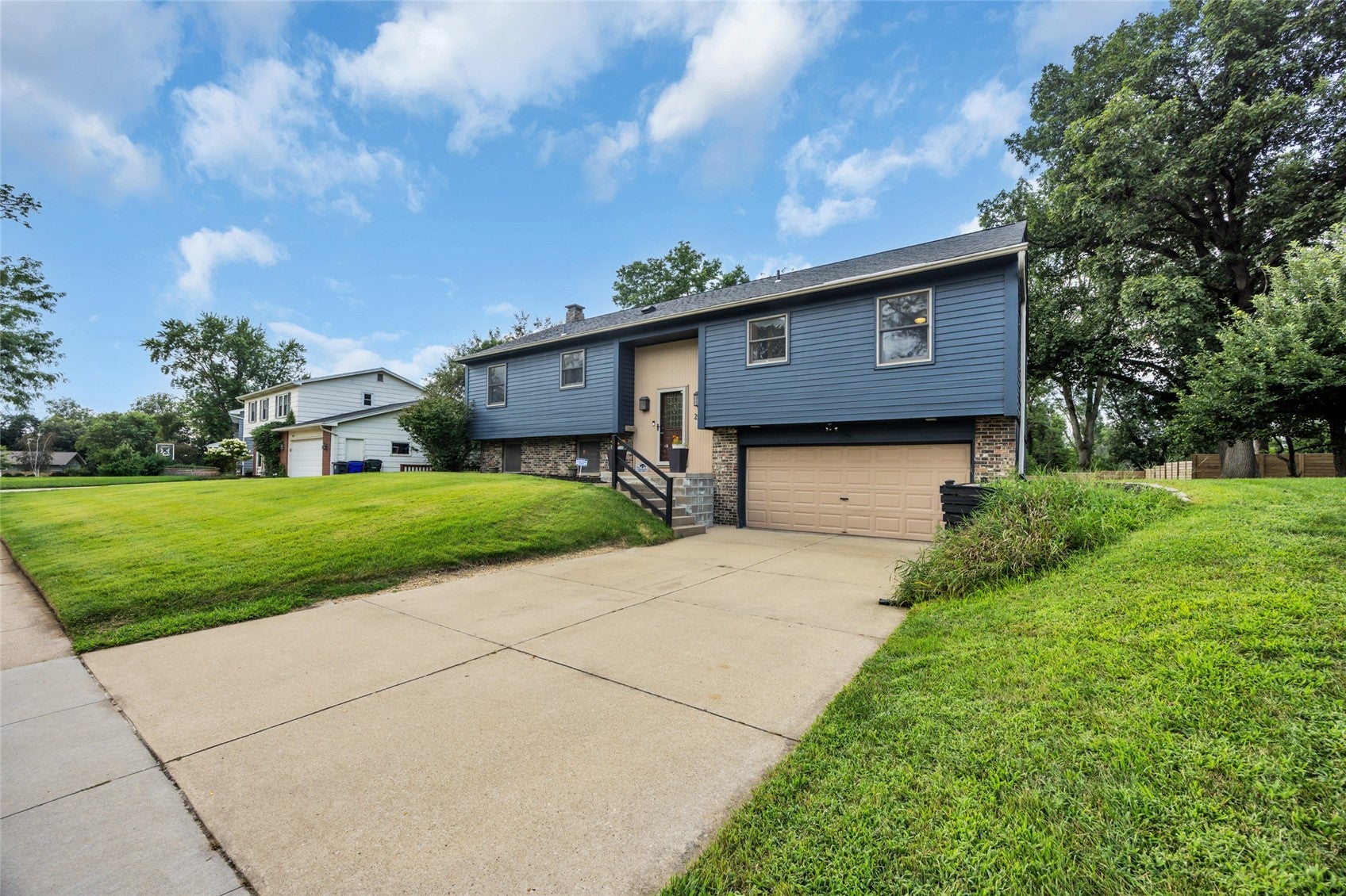 2509 Blue Ridge Drive NE