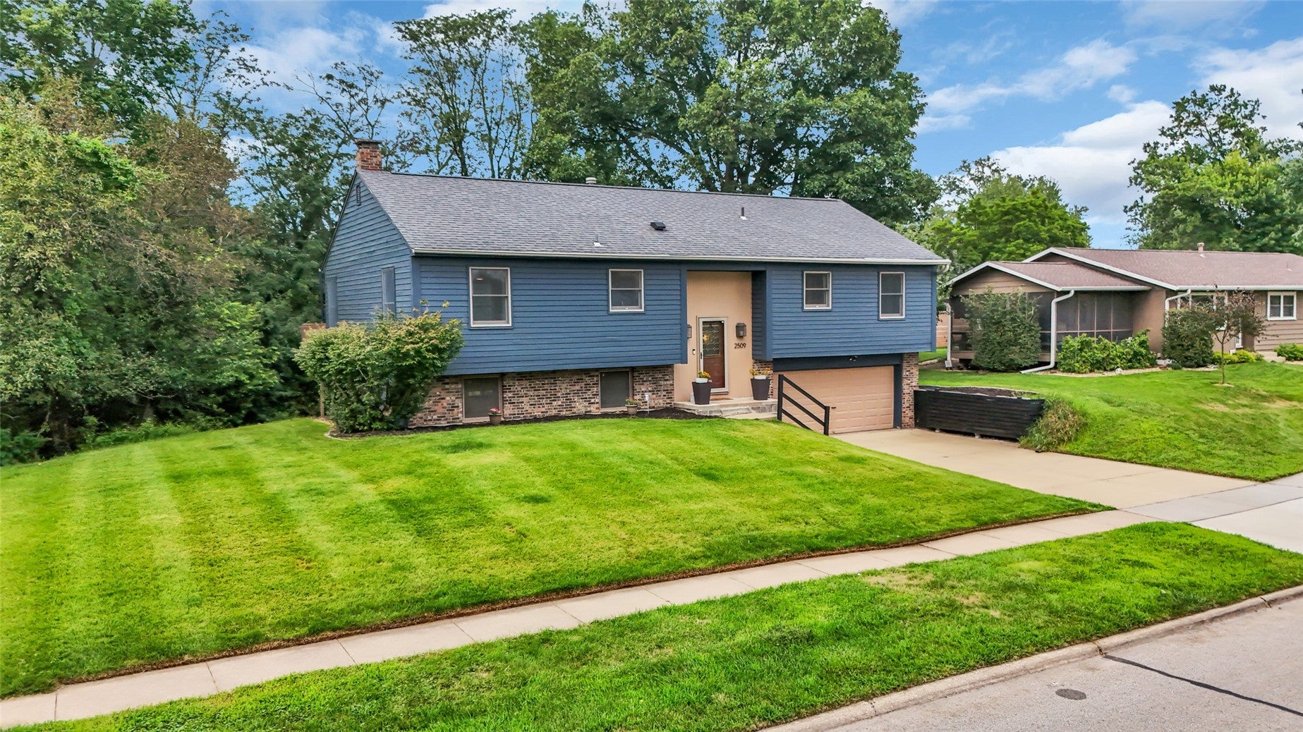 2509 Blue Ridge Drive NE