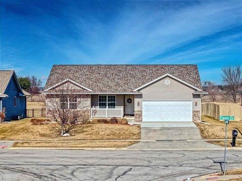 1490 Fawn Drive North Liberty IA 52317