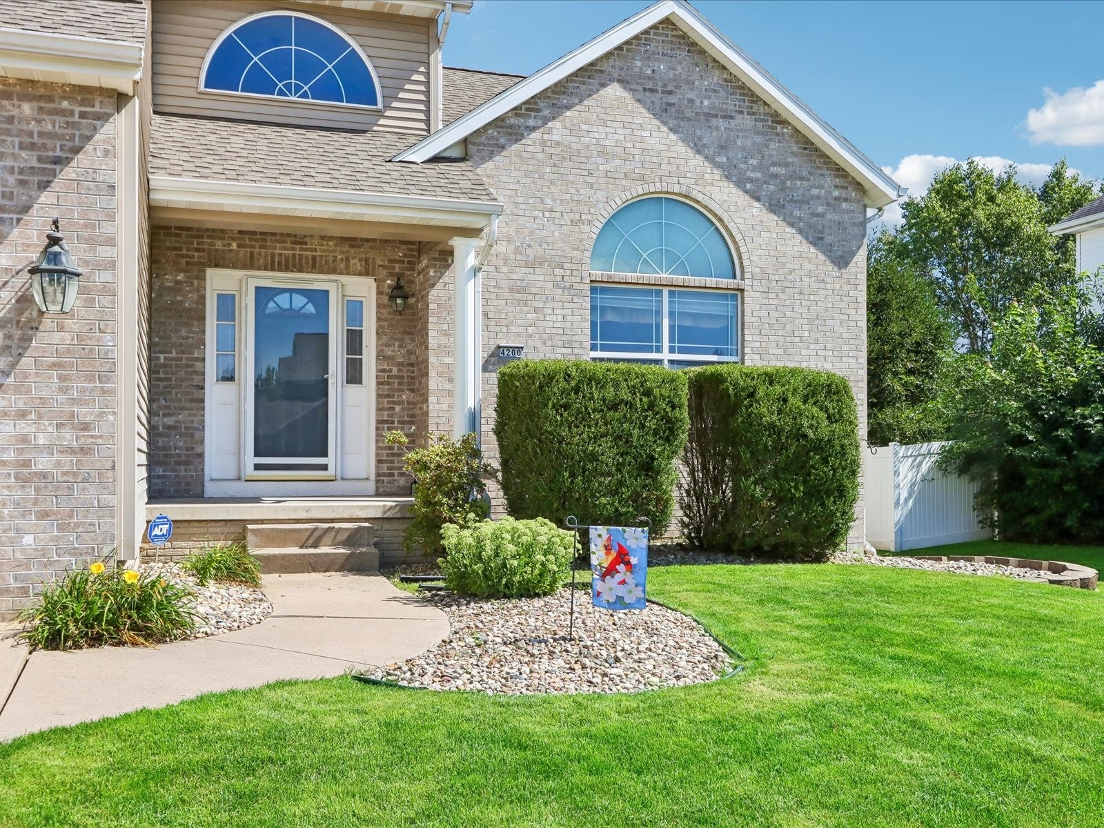 4200 Creekview Drive