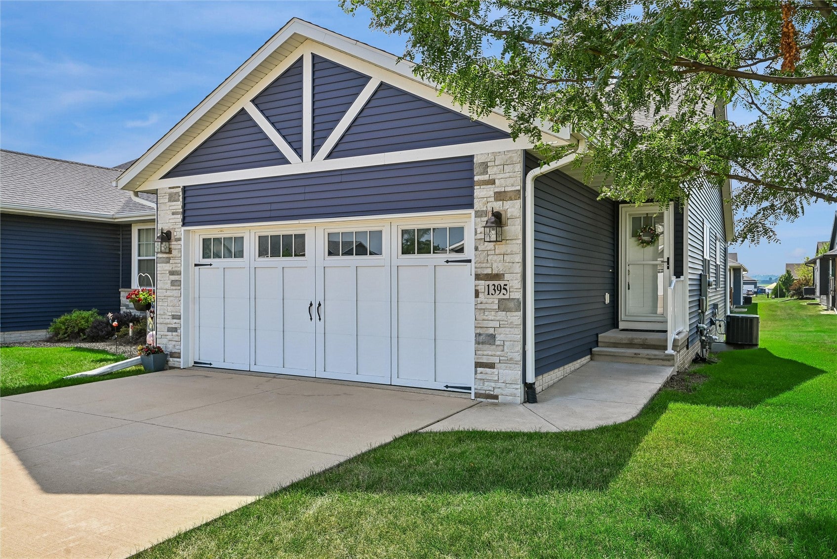 1395 Applewood Drive