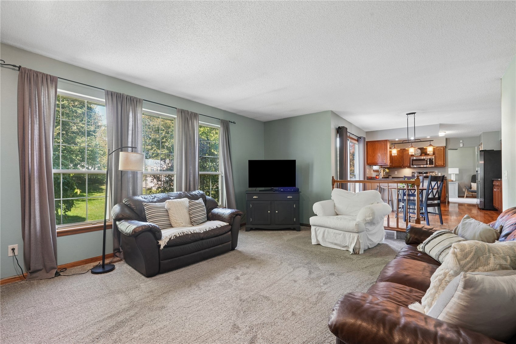 3430 Jonquil Lane