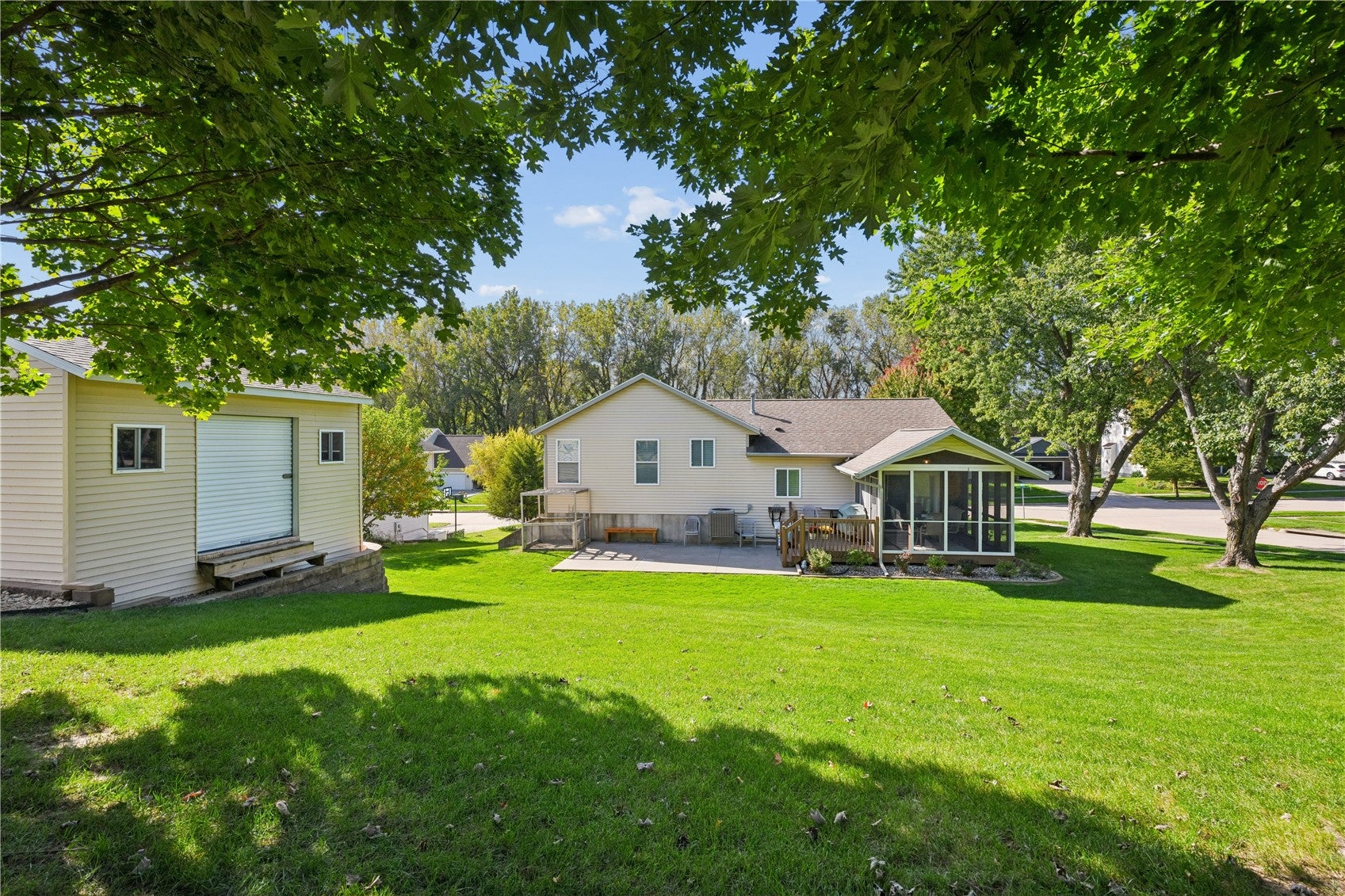 2331 North Ridge Drive