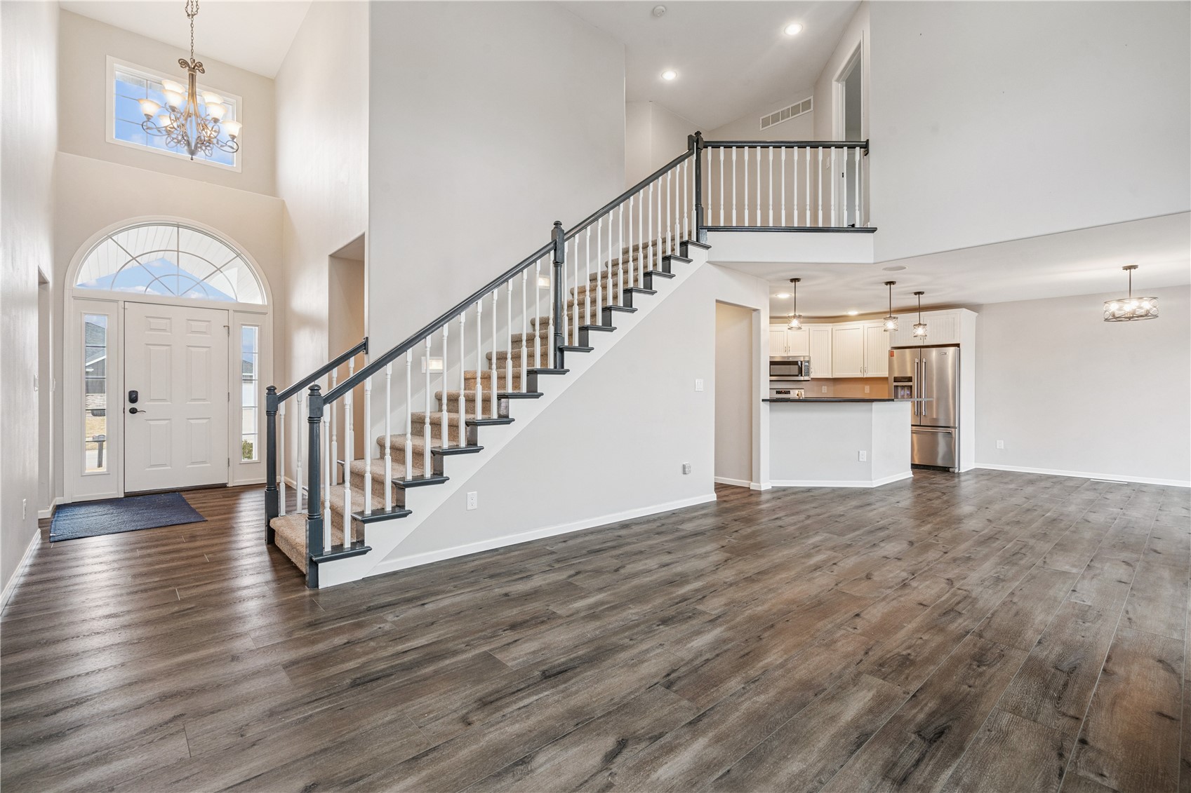 1595 Valentine Circle