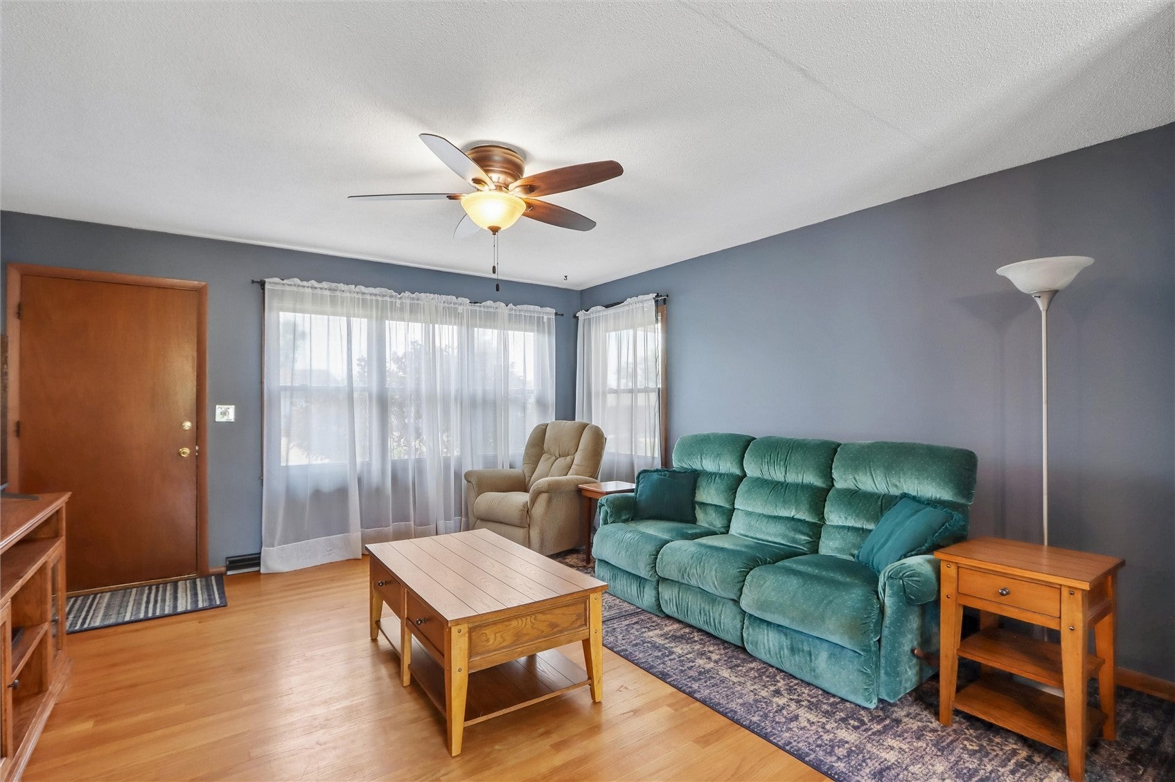 5008 Montclair Dr NW