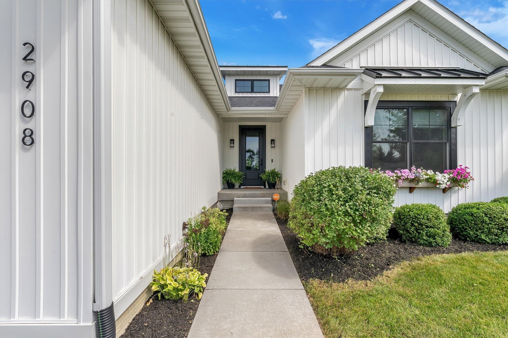 2908 Diamond Mil Circle