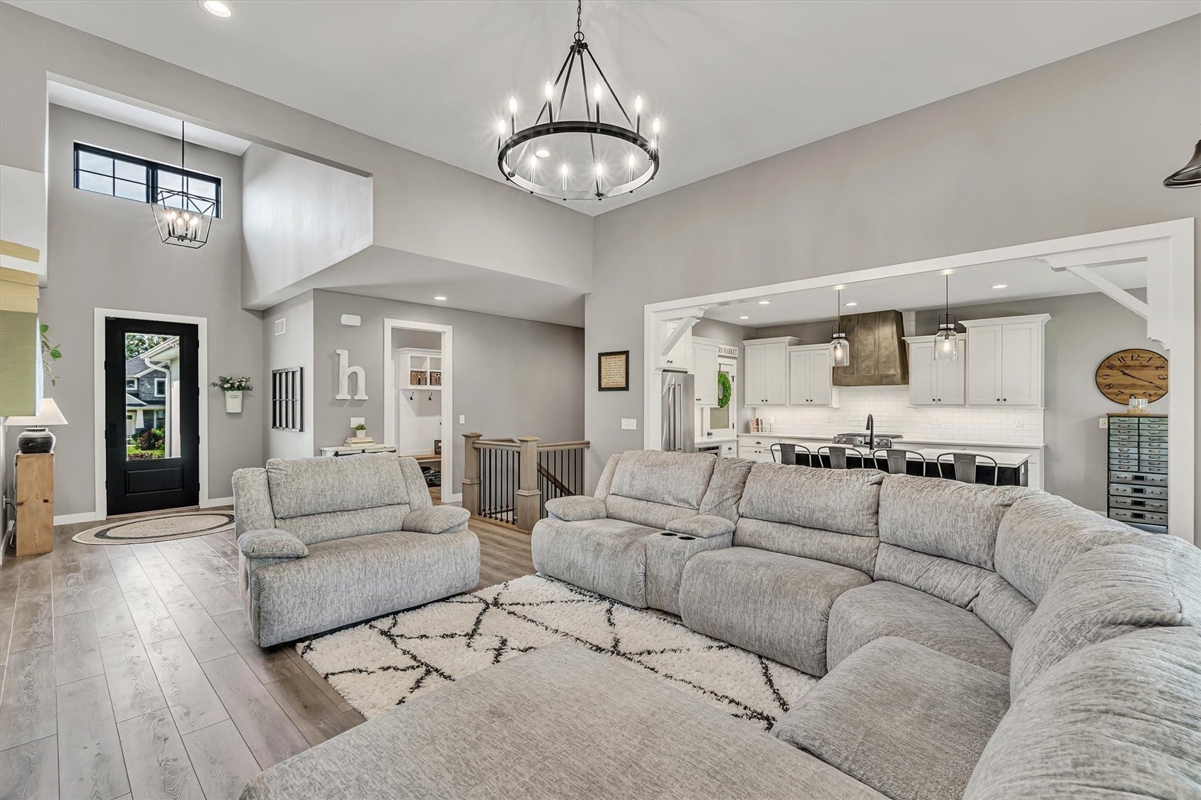 2908 Diamond Mil Circle