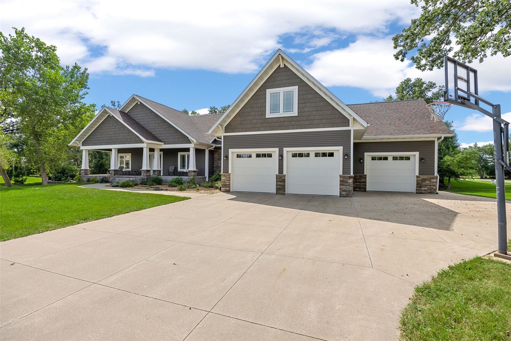 5001 Dewees Court