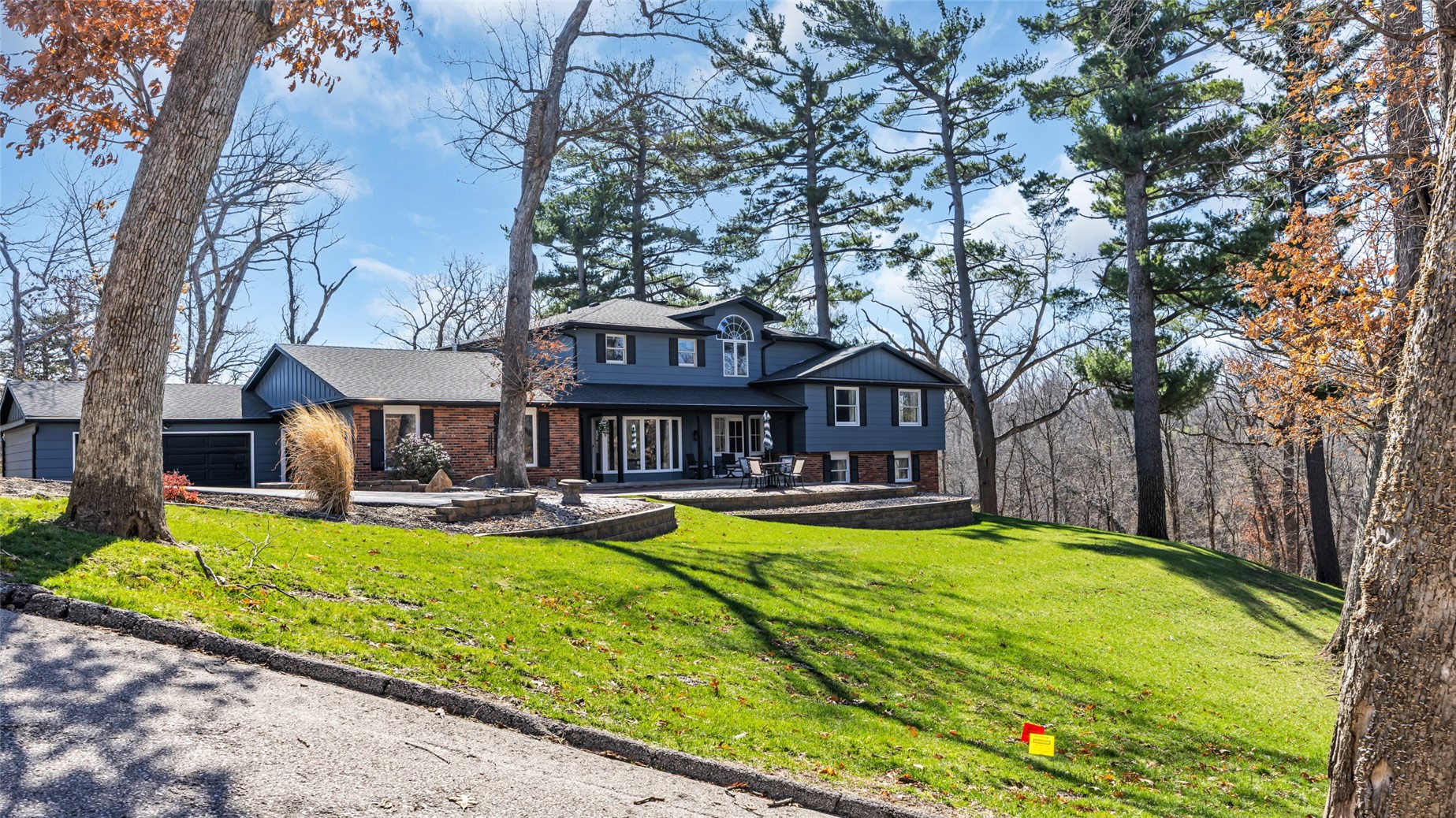 2055 Cottage Glen Drive SE