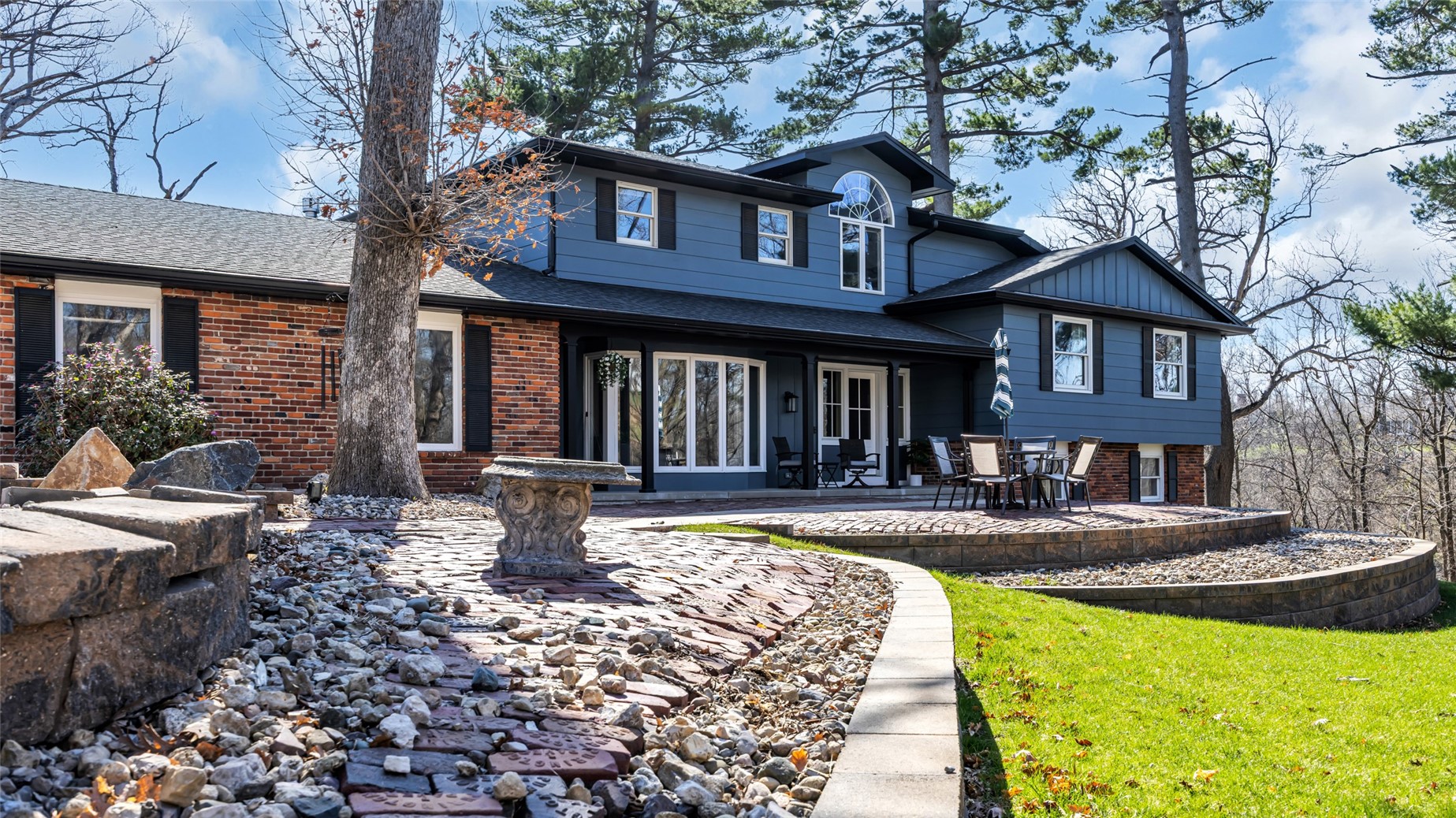 2055 Cottage Glen Drive SE