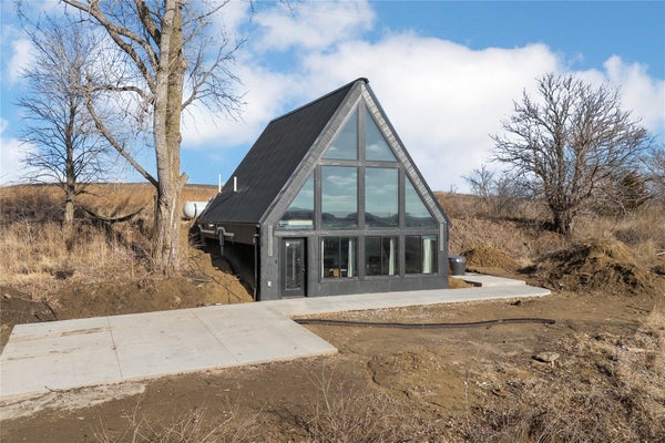 335TH ST, CHELSEA, IA 52215 - Image 1888af62fc82a660212ecb4e8b2f2329/2885991422