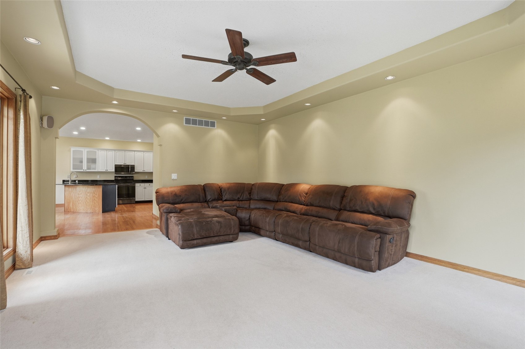 7012 Deer Horn Trail NE