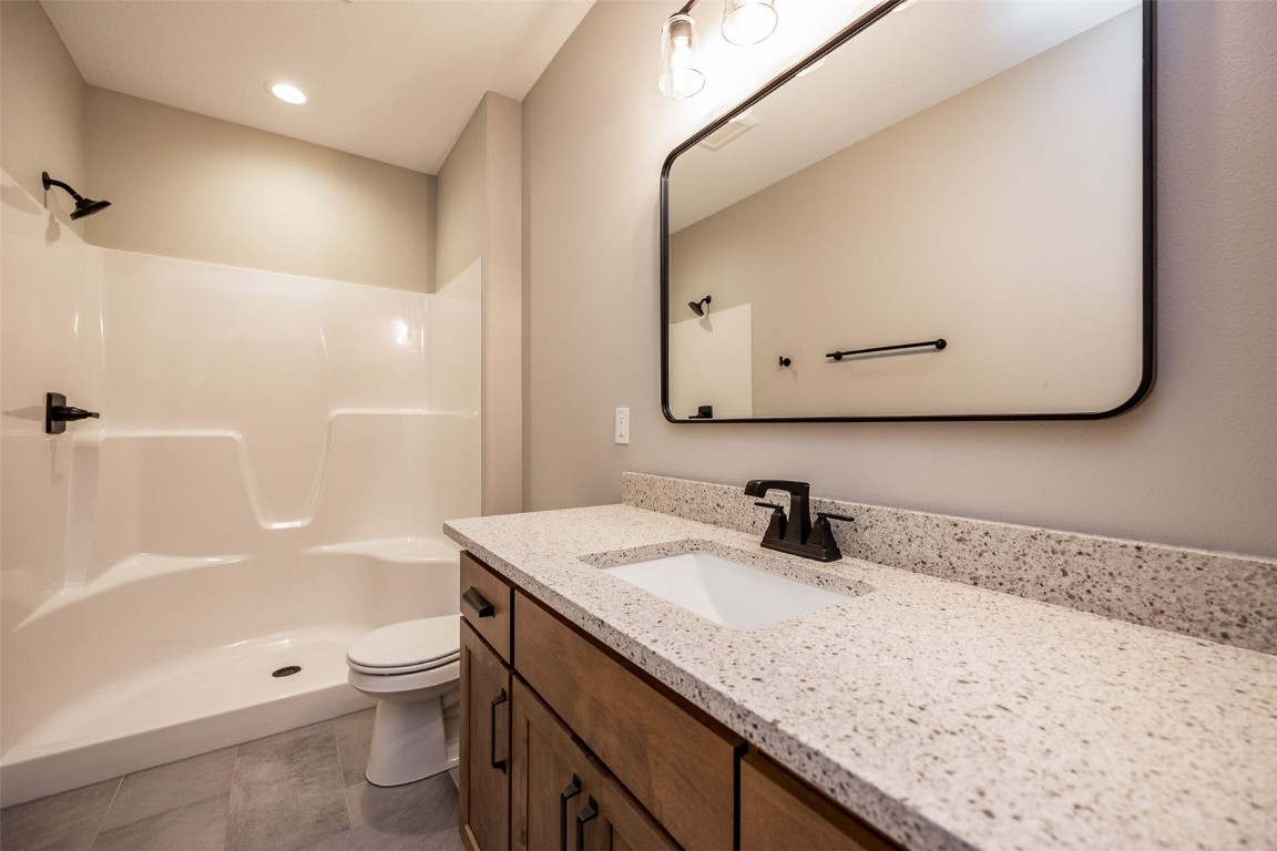 Swisher, Iowa, 52338, United States, 3 Bedrooms Bedrooms, ,3 BathroomsBathrooms,Residential,Active,1993685
