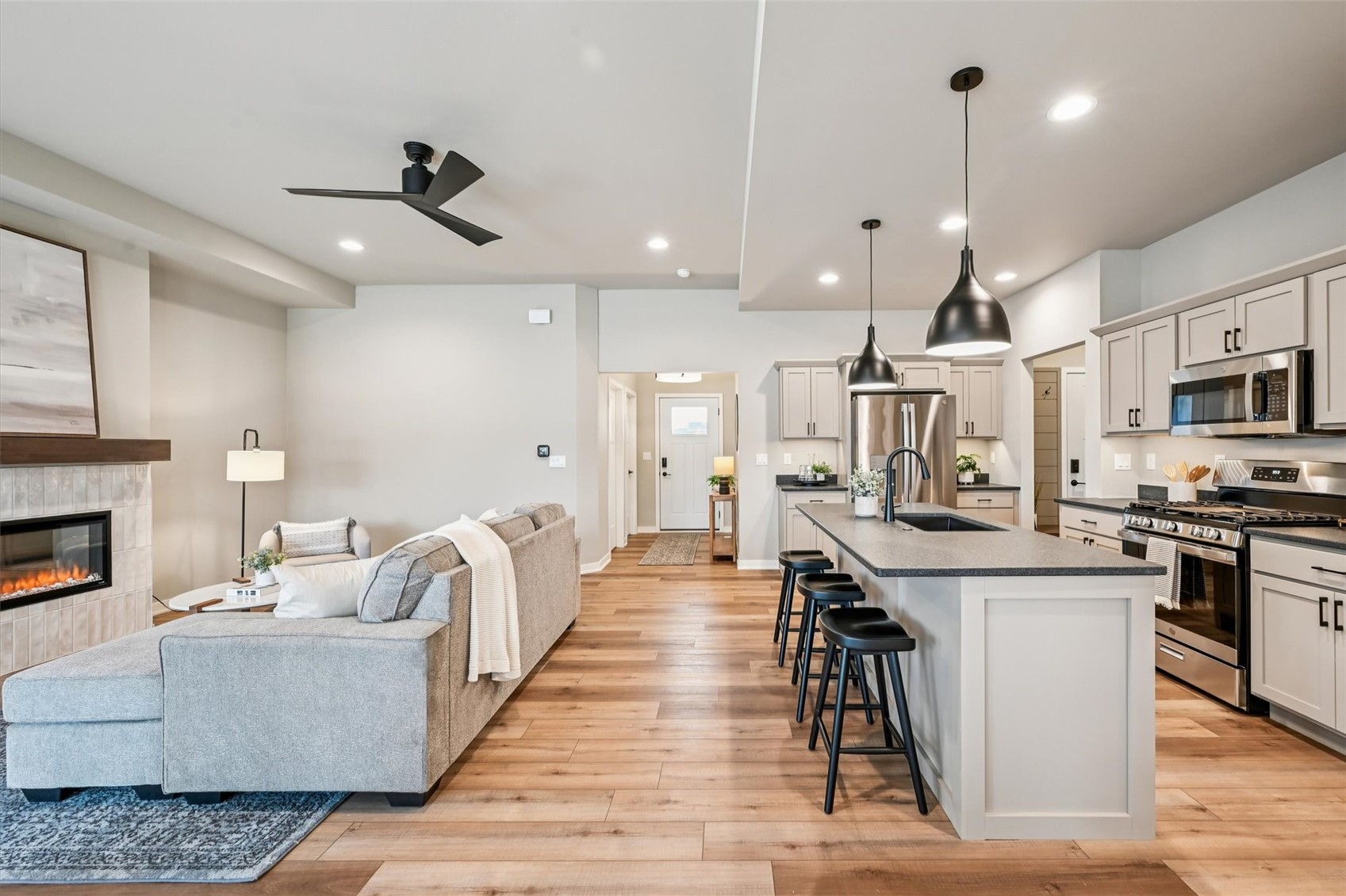 1209 Tallgrass Trail