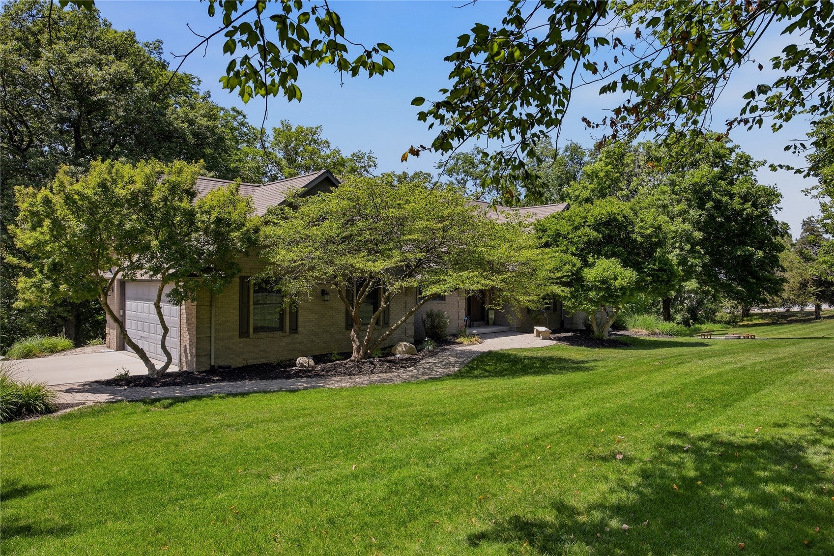 4000 Mehaffey Lane NE
