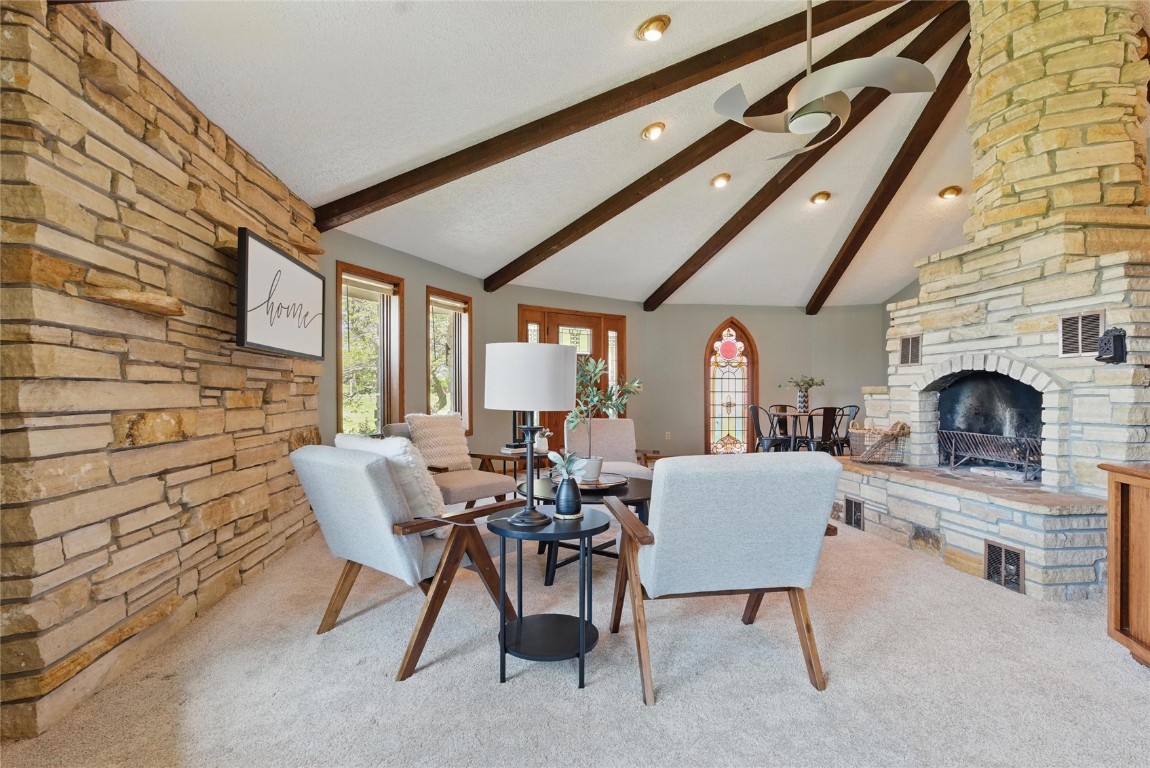 1004 W Welsh Street