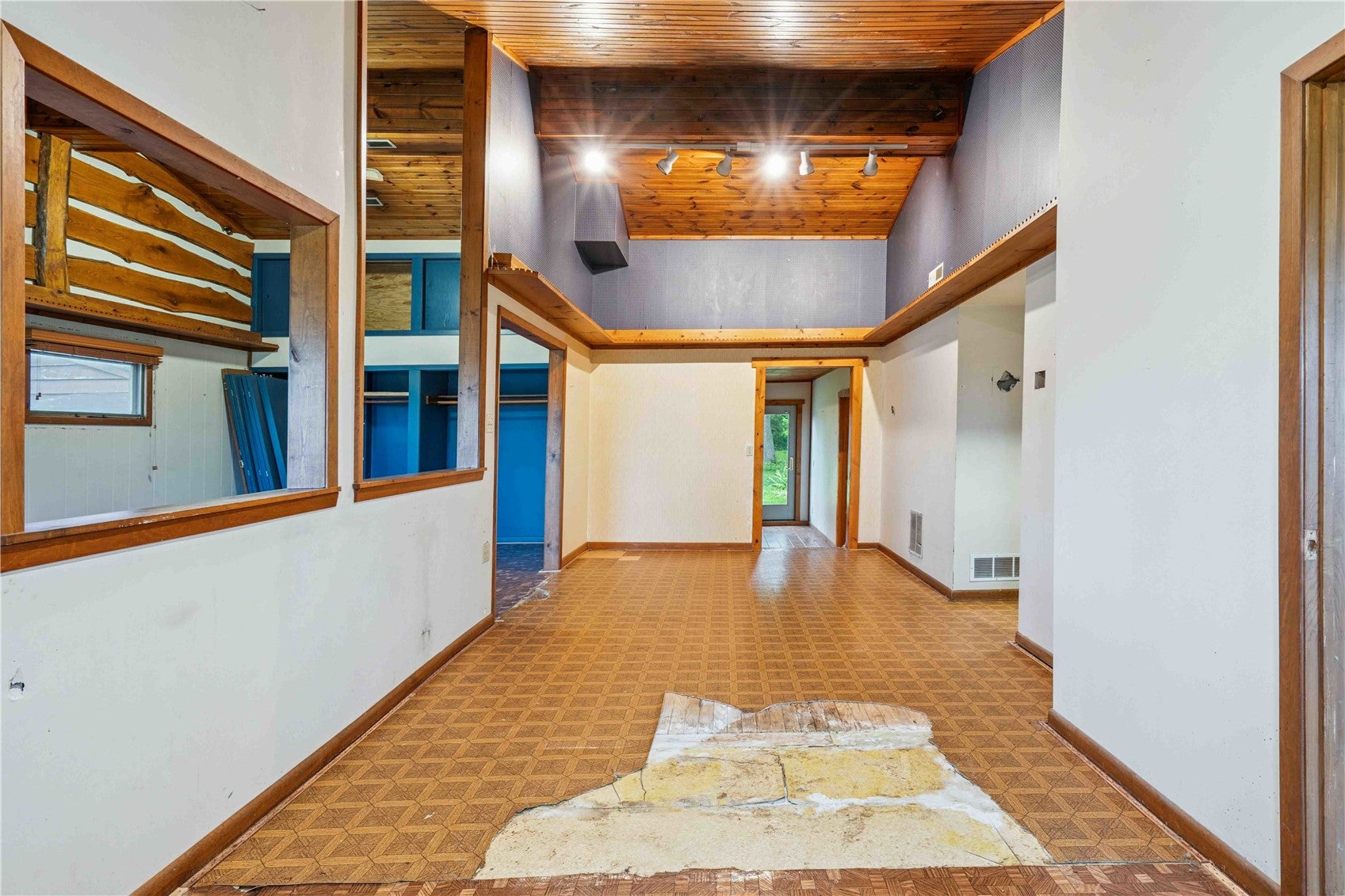 3801 Highway 382 NE