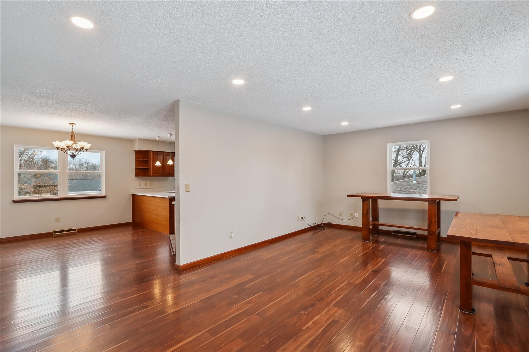 3125 Shasta Court NE