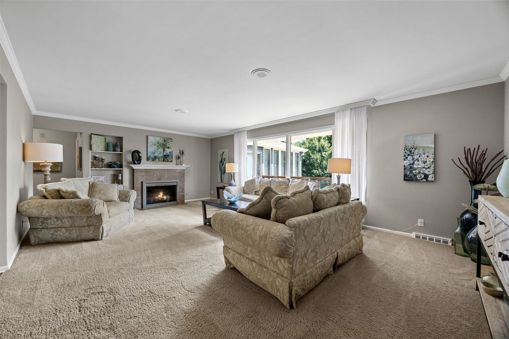 4349 Eaglemere CT SE