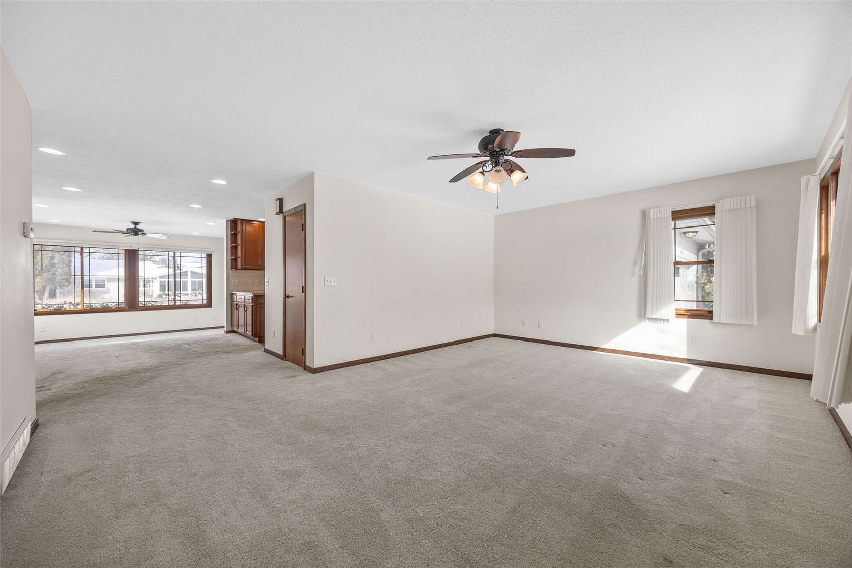 3103 Hillcrest Drive